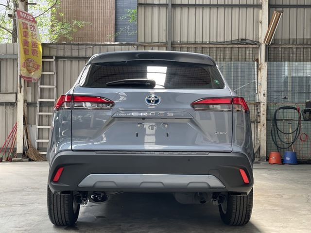 中部一手車 只跑7千多公里 尊爵版特仕車 4年12萬公里保固中 整車原鈑件 環景跟車系統  第5張相片