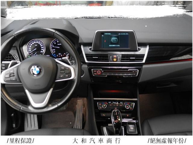 中部車總代理正七人座220GT保證實跑五萬二千公里車況佳有認證/歡迎來電預約賞車  第11張相片