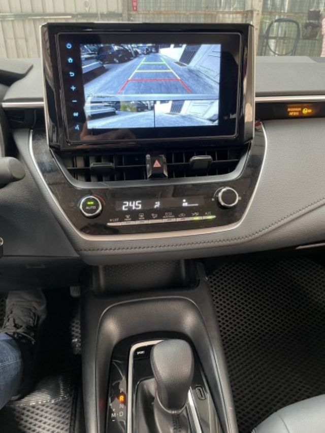 最新價格 整車原鈑件 一手認證車 原廠4年12萬公里保固中 至2027年3月 跟車ACC系統 藍芽  第11張相片