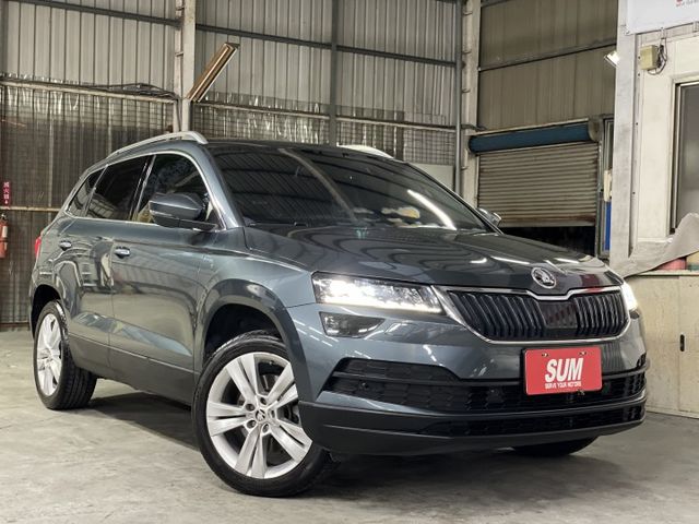 正2018 Skoda Karoq 1.5 TSI 尊榮版 新車125.9萬 整車原鈑件 ACC跟車系統 安全操控性佳  第7張相片