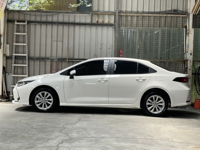 一手車 原廠保養紀錄4年12萬原廠保固中只跑9千公里 ACC跟車整車原鈑件 第三方YES認證車  第4張相片