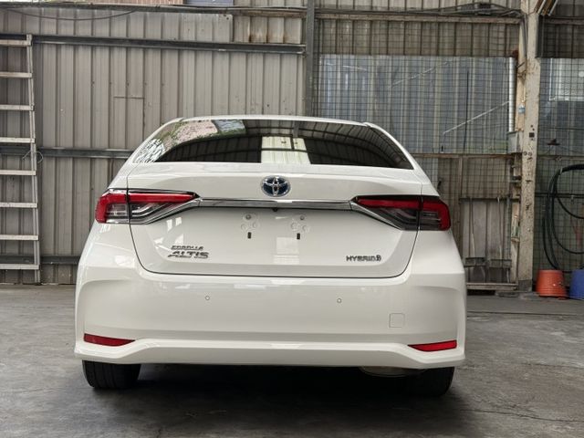 最新價格ALTIS Hybrid 尊爵版 ACC跟車/原廠保養紀錄/整車原鈑件認證車  第6張相片