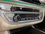 BMW 750  第9張縮圖