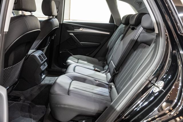 2021 Q5 45TFSI 超低里程  第10張相片