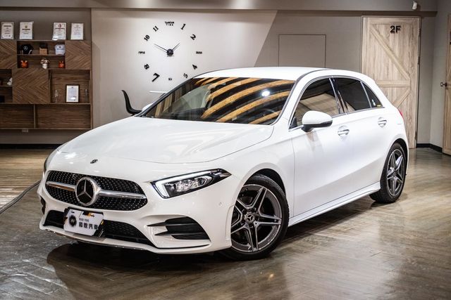 2021 Benz A180 原廠保固中  第1張相片
