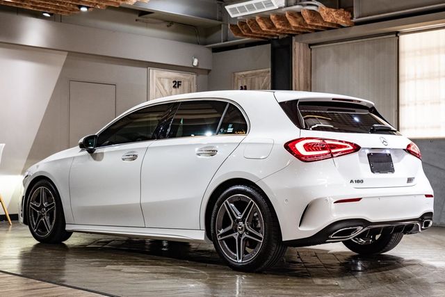 2021 Benz A180 原廠保固中  第4張相片