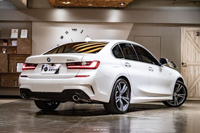 330i M-Sport 原廠保固中  第2張相片