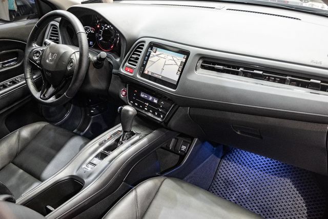 2017年式HR-V 1.8 S頂級款  第13張相片