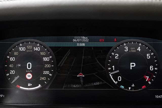全新2022 Defender P300  第7張相片