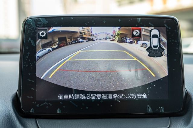 2021 馬2 旗艦安全型 僅開4千  第14張相片