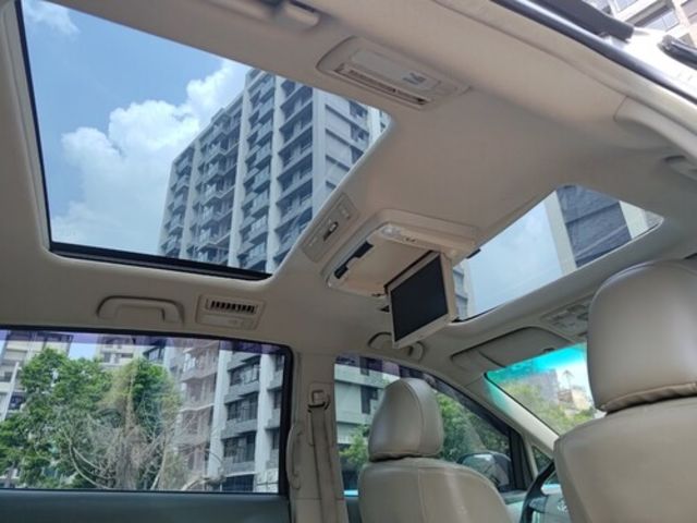 TOYOTA豐田 PREVIA  第18張相片