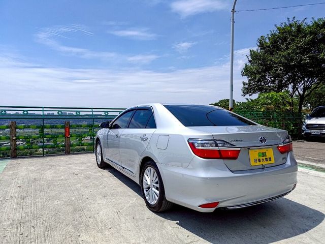TOYOTA豐田 CAMRY HYBRID  第9張相片