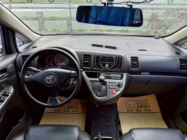 TOYOTA豐田 WISH  第5張相片