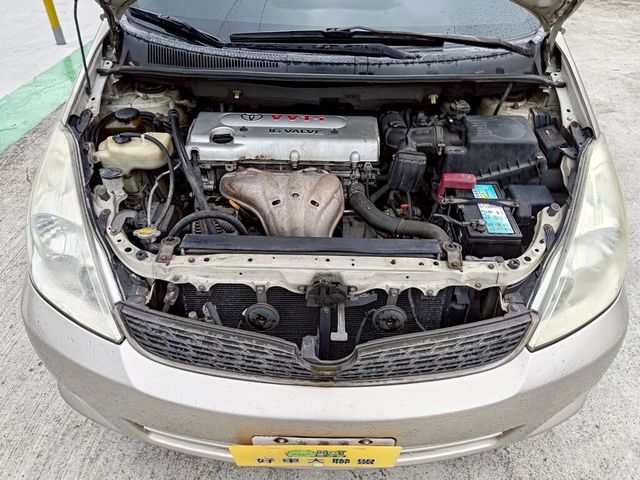 TOYOTA豐田 WISH  第6張相片