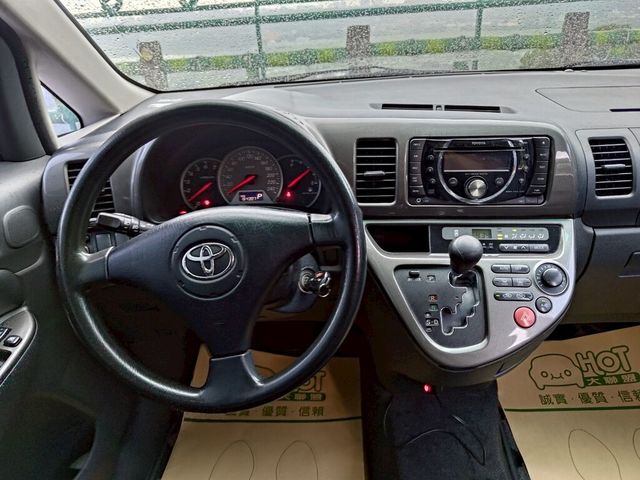 TOYOTA豐田 WISH  第12張相片