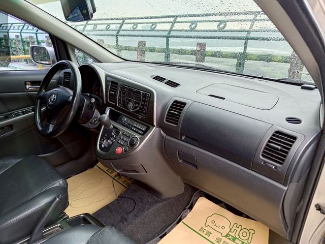 TOYOTA豐田 WISH  第13張相片