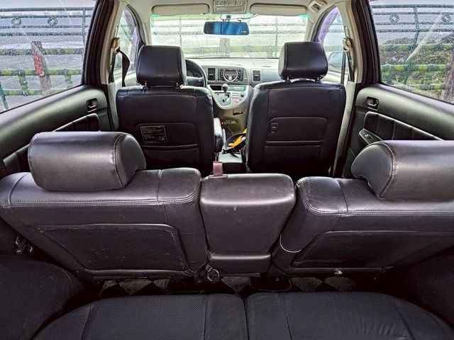 TOYOTA豐田 WISH  第16張相片