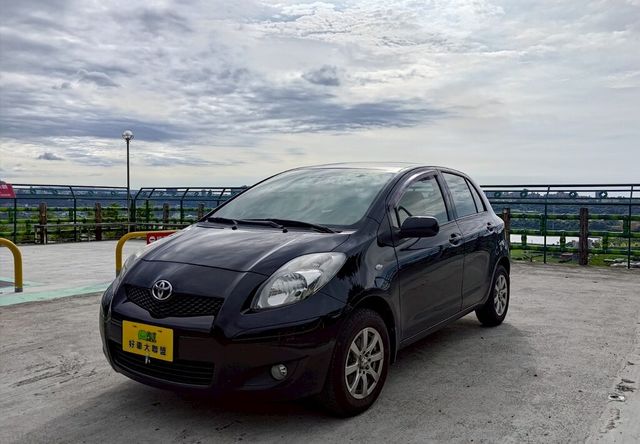 TOYOTA豐田 YARIS  第1張相片