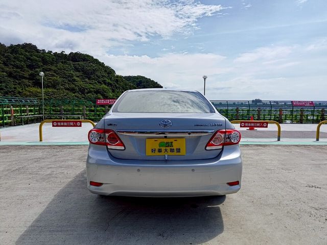 TOYOTA豐田 ALTIS  第4張相片