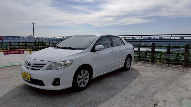 TOYOTA豐田 ALTIS  第1張相片