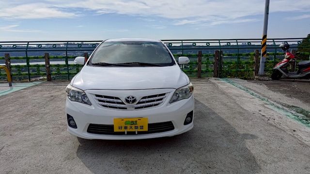TOYOTA豐田 ALTIS  第3張相片