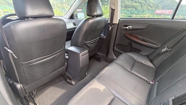 TOYOTA豐田 ALTIS  第17張相片