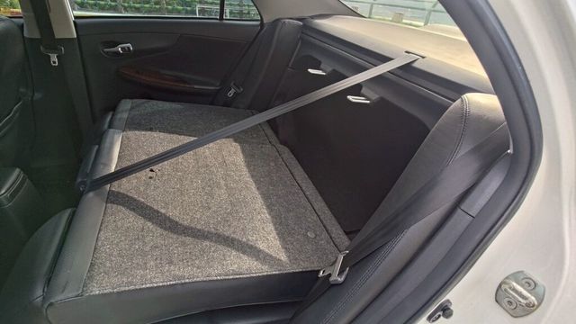 TOYOTA豐田 ALTIS  第20張相片