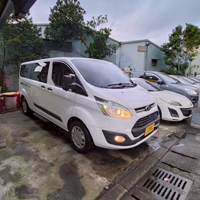FORD福特 TRANSIT CUSTOM  第8張相片