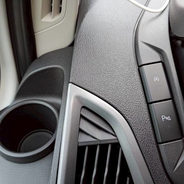 FORD福特 TRANSIT CUSTOM  第13張相片