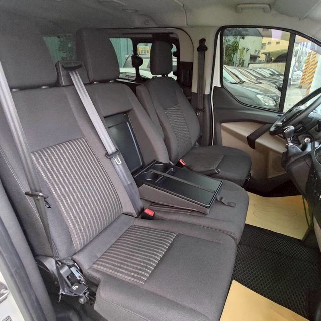 FORD福特 TRANSIT CUSTOM  第15張相片