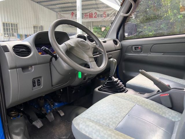 一手發財車 ~全車原鈑件~~可全貸~~讓您輕鬆賺大錢~  第8張相片