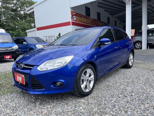 一手車~僅跑9萬多公里~原鈑件恆溫定速電折後視鏡~光感應頭燈~認證車~可全額貸款~  第3張相片