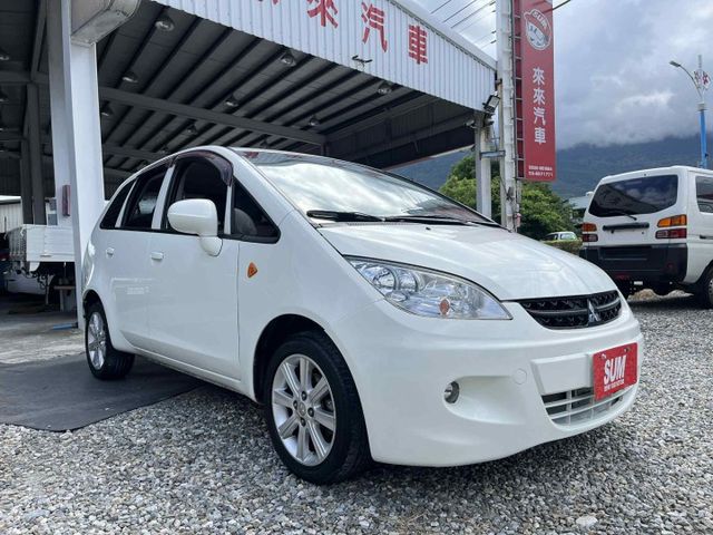 一手車~僅跑6萬多公里~耐操好保養~便宜好開代步車  第1張相片