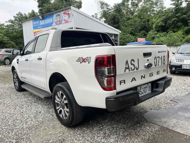 一手車柴油雙廂四輪傳動~爬山越野~全車原鈑件~無事故~無泡水~可全額貸款  第4張相片