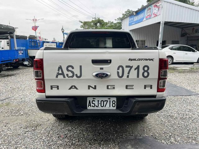 一手車柴油雙廂四輪傳動~爬山越野~全車原鈑件~無事故~無泡水~可全額貸款  第5張相片