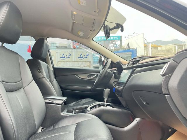 X-TRAIL休旅 ★一手原鈑件認證車~安卓機~四顆新輪胎!!~原廠保養~可全額貸款  第6張相片