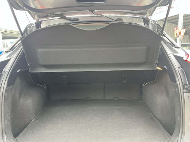 一手智行旗艦版~全車原鈑件皆在原廠保養~360度環景~盲點~自動煞停~LED頭燈~可全額貸款~2年5萬公里保固  第9張相片