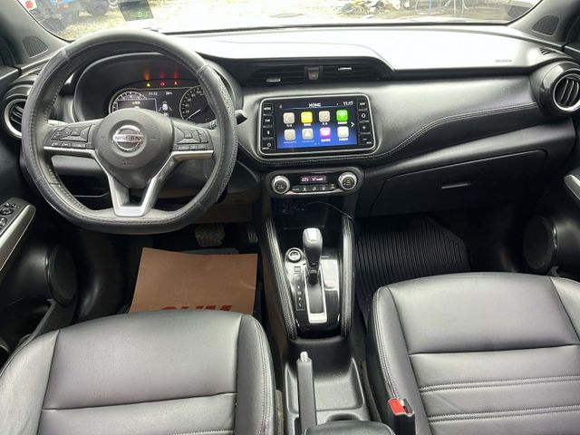 一手智行旗艦版~全車原鈑件皆在原廠保養~360度環景~盲點~自動煞停~LED頭燈~可全額貸款~2年5萬公里保固  第11張相片