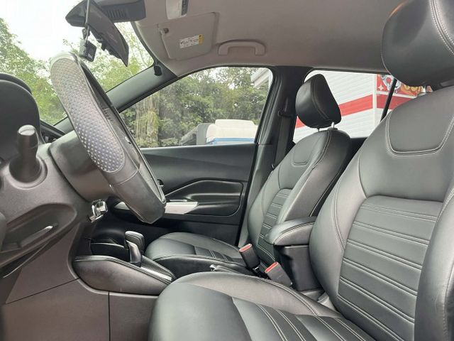 一手智行旗艦版~全車原鈑件皆在原廠保養~360度環景~盲點~自動煞停~LED頭燈~可全額貸款~2年5萬公里保固  第13張相片