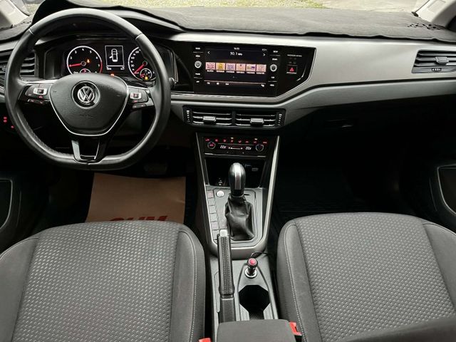 僅跑5千8百公里~一 手車庫車~原漆原鈑件原廠保養~1.0渦輪引擎省油省稅~安全性佳~可全額貸款  第14張相片