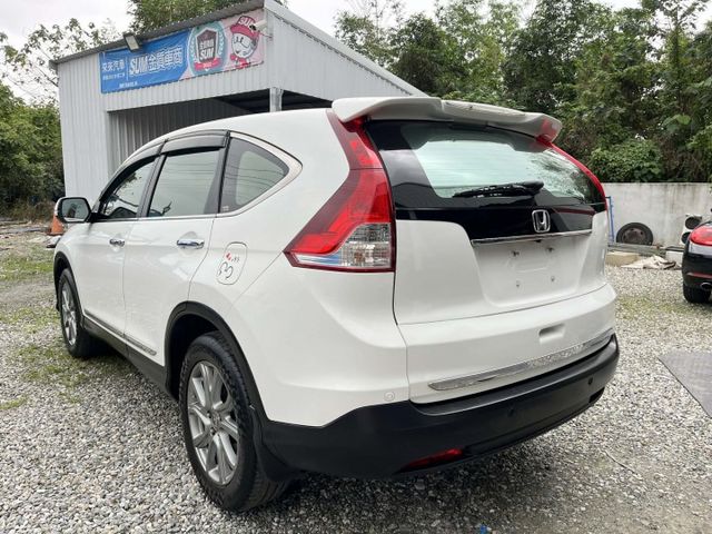 一手車~頂級版~天窗~換檔撥片~恆溫~定速~右側影像~HID頭燈~原鈑件~可全貸款  第4張相片