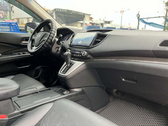 一手車~頂級版~天窗~換檔撥片~恆溫~定速~右側影像~HID頭燈~原鈑件~可全貸款  第8張相片