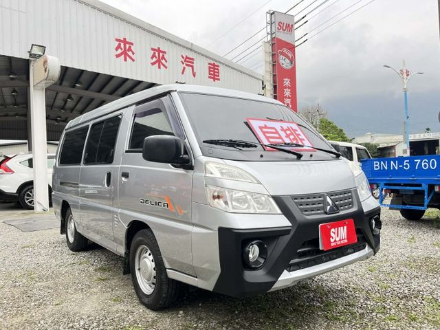 稀有自排一手車~里程僅跑1萬公里~盲點 定速 雙安全氣囊 ABS~全車原鈑件~原廠保養~內外如新~可全額貸款  第1張相片