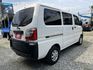 自排車~全車原鈑件~認證車~雙安全氣囊~定速~盲點~鋁圈~內外漂亮~兩年五萬公里保固可全額貸款~  第4張縮圖