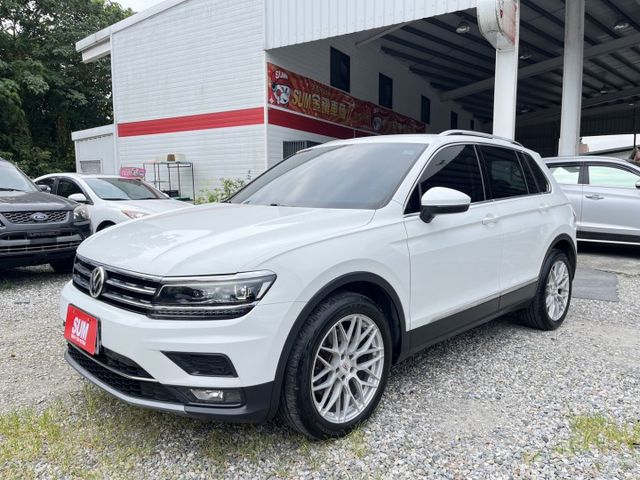 330TSI~ACC跟車 四輪傳動 電動尾門 I KEY 摸門 認證車~可全額貸款~  第3張相片