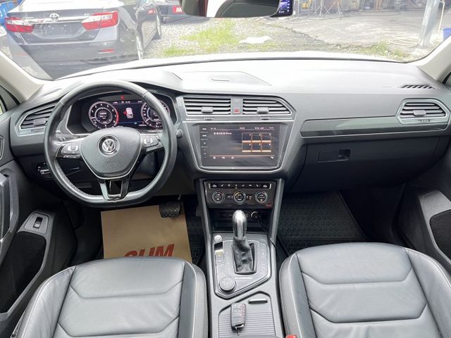 330TSI~ACC跟車 四輪傳動 電動尾門 I KEY 摸門 認證車~可全額貸款~  第11張相片
