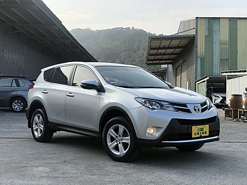 2013年 Toyota RAV4 2.0 E-Hi  第1張相片