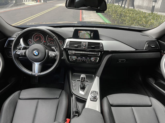 BMW寶馬 320I GT  第5張相片
