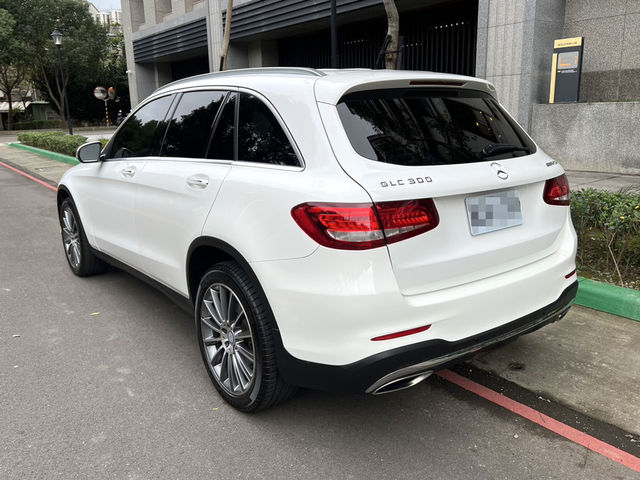 M-BENZ賓士 GLC300  第2張相片