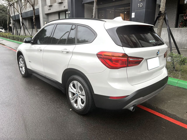 BMW寶馬 X1  第2張相片